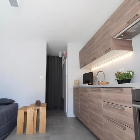 شقة Le Studio De By Locationlacannecy